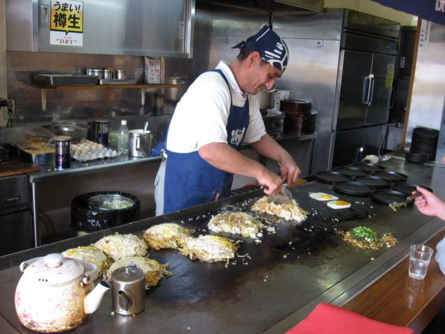Vaření Okonomiyaki
